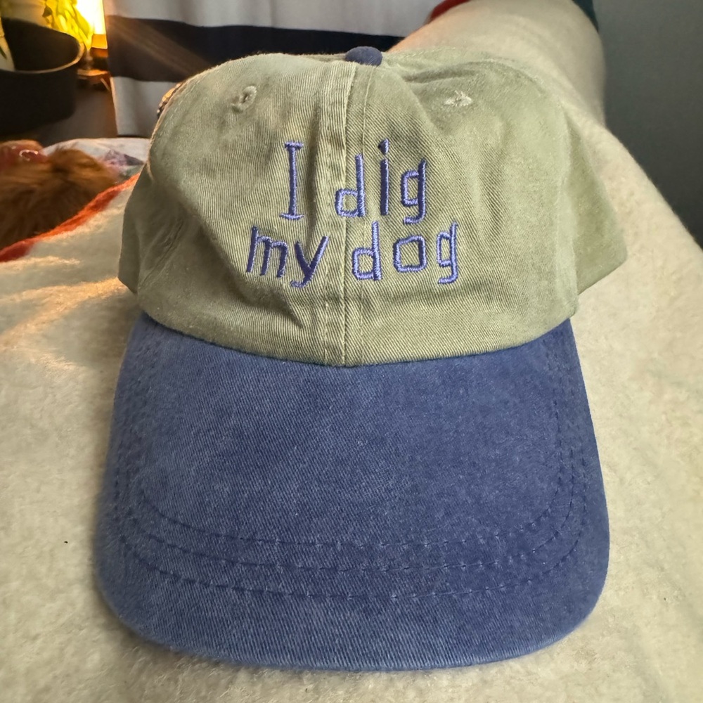 I Dig My Dog baseball hat// from Three Dog Bakery